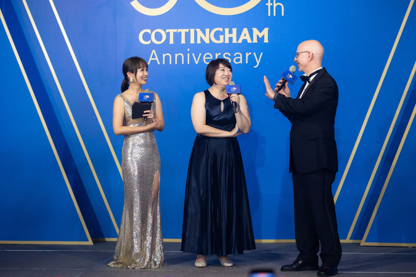 30週年晚宴主持|中英雙語主持人|即席口譯翻譯|酒類品牌 VIP 晚宴/企業周年慶主持|Grace 行恩|中英文主持(2)