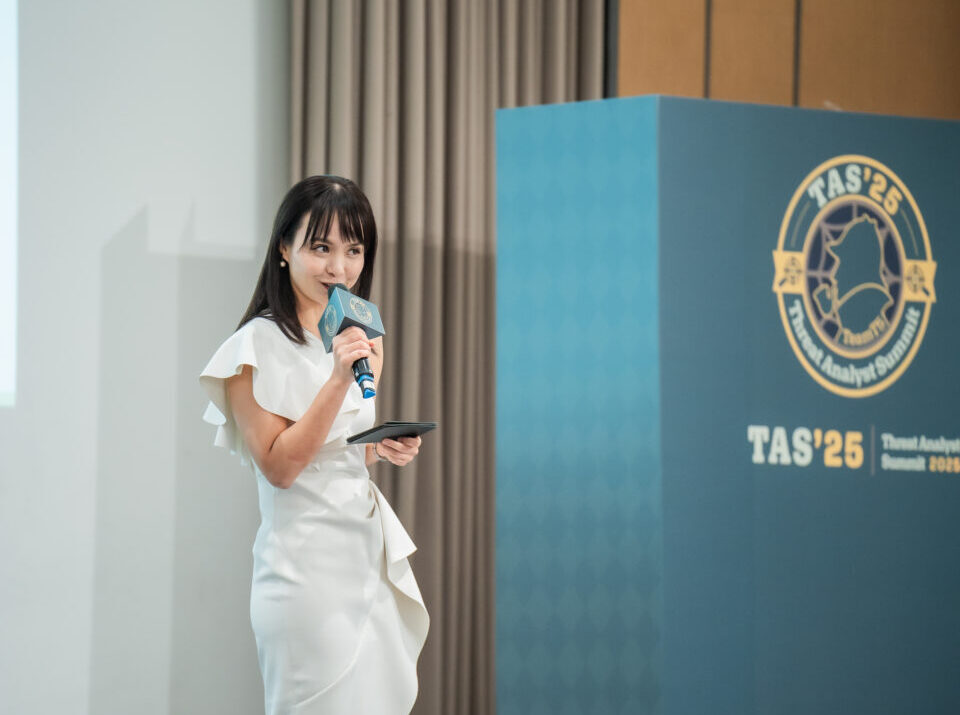 2025 國際資安高峰會全英文主持｜科技、半導體與 AI 產業首選中英雙語 Moderator Grace 行恩