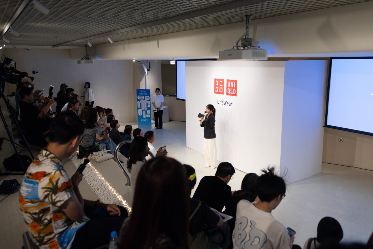 UNIQLO AIRism 夏日體面應援計劃發表記者會主持|Grace 行恩|主持人(2)